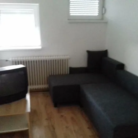 Lägenhet Kozponti Apartman