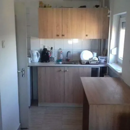 Lägenhet Kozponti Apartman Miskolc